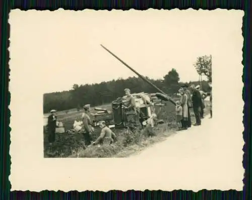 5x Foto Soldaten der Wehrmacht Unfall mit Fahrzeug LKW