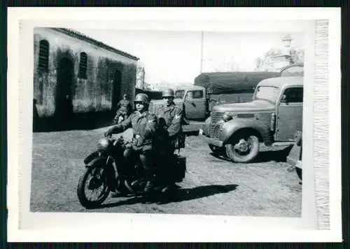 5x Foto Soldaten der Wehrmacht mit Motorrad Krad Fahrzeuge Fotopapier nach 1945