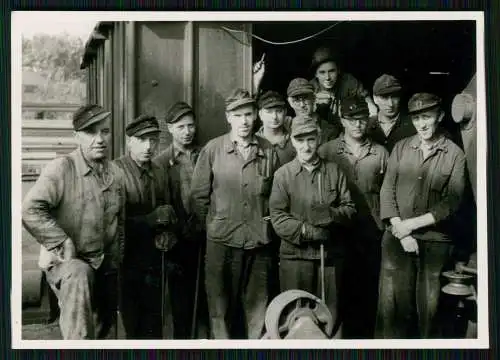 3x Werks-Foto Belegschaft 50-jähriges Jubiläum Arbeiter Metallbetrieb um 1940