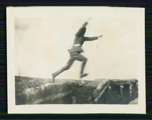 11x Foto 1. WK Herzogtum Kurland Semgallen Lettland Deutsche Soldaten im Einsatz