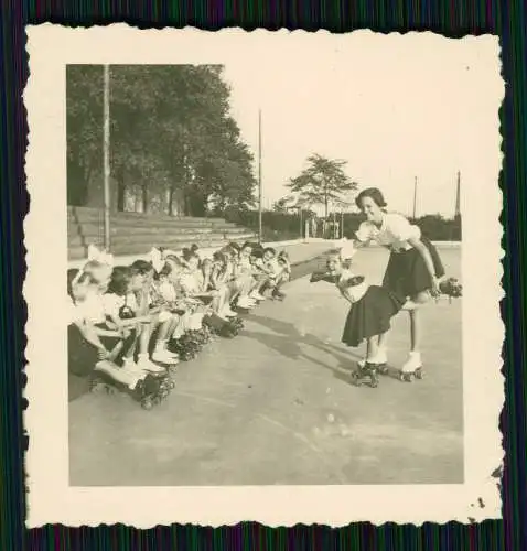 3x Foto Ursula Ante Rollschuh-Club Dortmund Training auf Vereinsgelände 1936-45