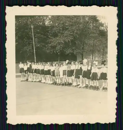 3x Foto Ursula Ante Rollschuh-Club Dortmund Training auf Vereinsgelände 1936-45