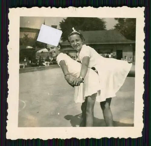 4x Foto Ursula Ante Rollschuh-Club Dortmund Training auf Vereinsgelände 1936-45