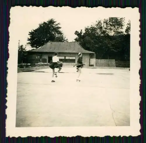 4x Foto Ursula Ante Rollschuh-Club Dortmund Training auf Vereinsgelände 1936-45