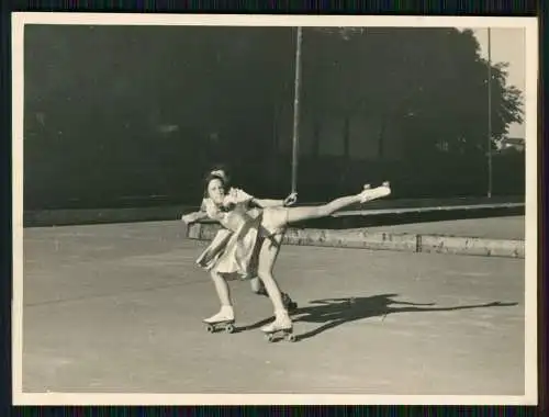 3x Foto Ursula Ante Rollschuh-Club Dortmund Training auf Vereinsgelände 1936-45