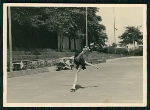 3x Foto Ursula Ante Rollschuh-Club Dortmund Training auf Vereinsgelände 1936-45