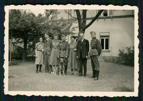 22x Alte Fotos Soldaten Schäferhund zivile Personen Reise u. vieles mehr 1938-43