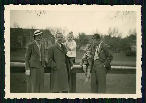 22x Alte Fotos Soldaten Schäferhund zivile Personen Reise u. vieles mehr 1938-43