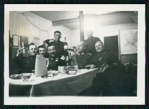 7x Foto Soldaten der Wehrmacht Hochwasser 1941 weitere Beschreibung Rückseite