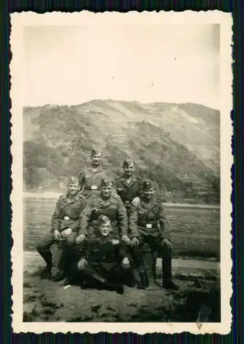 12x Foto Wehrmacht Soldaten Luftwaffe Fahrgastschiff uvm. bei Bingen Rhein 1940