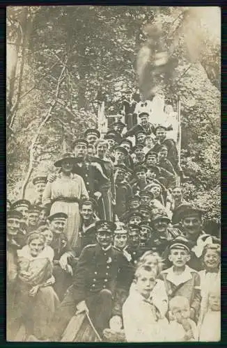 Foto AK Besatzung an Land Kriegsschiff SMS Lothringen Kaiserliche Marine 1918