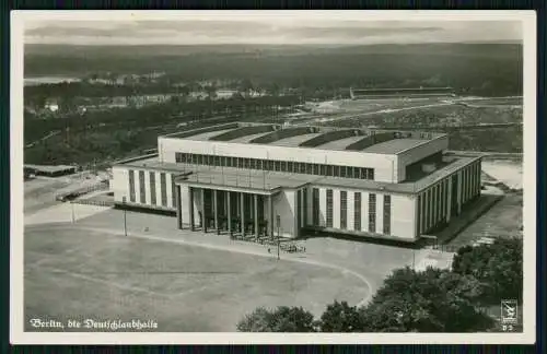 Foto AK Berlin Mitte, Deutschlandhalle, Klinke B-5 Fliegeraufnahme 1936