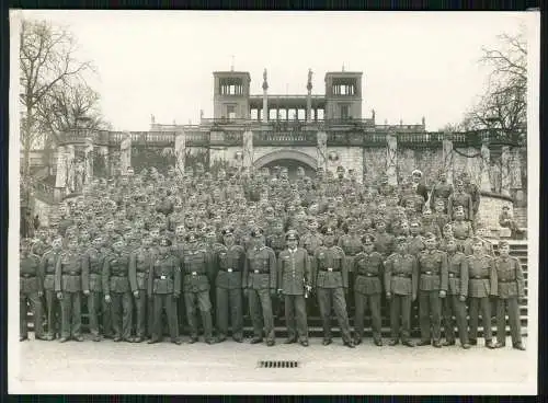 Foto 18x13cm Potsdam Sanssouci Gruppe Soldaten Wehrmacht Orangerie-Gebäude 1940