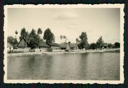 Foto Dorf mit Hütten und Häuser am Fluss Weichsel in Polen 1941-43