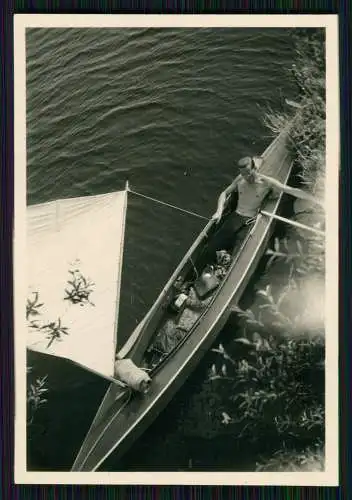 8x Foto Bootsfahrt mit großem Paddelboot 1937 Schlesien ? Beschreibung Rückseite