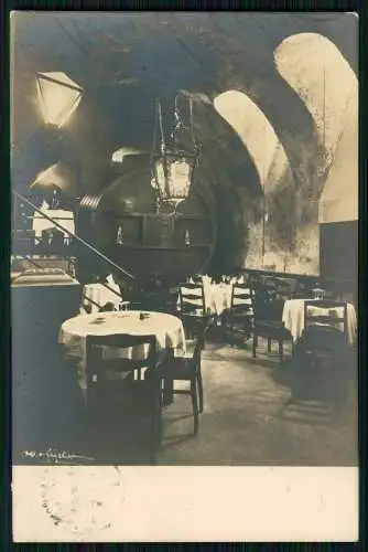 Foto AK Frankfurt Weinhaus Brückenkeller Innen Inh Franz Albert Schützenstraße 6