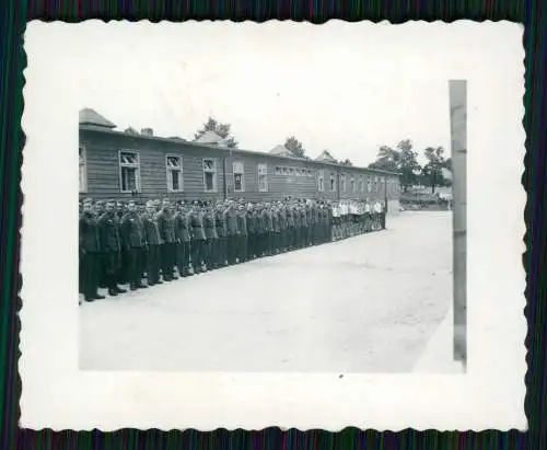 12x Foto Soldaten Wehrmacht Baracken Lager und vieles mehr 1939-41