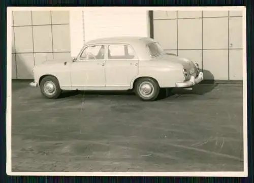 Foto Oldtimer altes Auto Mercedes Benz 180c Ponton ? 1962