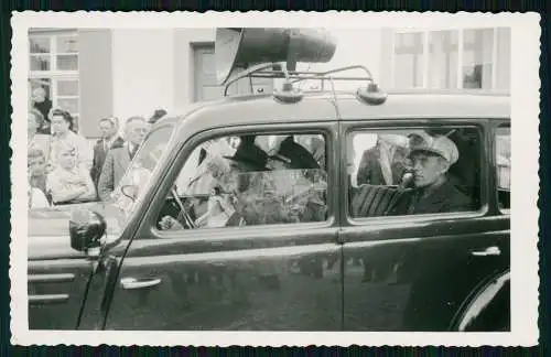 Foto US Marine Corps mit deutsche Polizei am Fahrzeug in Karlshafen Weser 1952