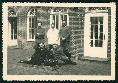 2x Foto AK Soldaten Wehrmacht Marine Bier Kasten Union Brauerei Bremen 1940