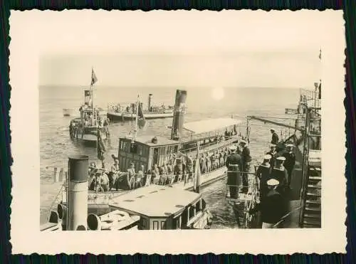 4x Foto Soldaten Marine Wehrmacht Hafen Schiffe Boote Rumänien ? 1941-43