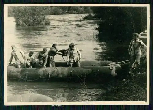 7x Foto Soldaten Pioniere Schlauchboot Saint-André-de-Sangonis, Frankreich 1941