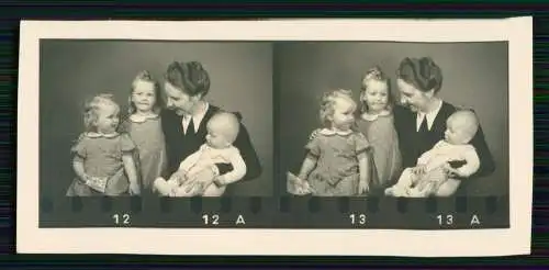 7x Foto 8x4cm fröhlich lachende Kinder mit Eltern uvm. Studiofotografie um 1940