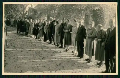 4x Foto AK Bad Oldesloe in Schleswig Holstein an der Kirche Feierlichkeit Person