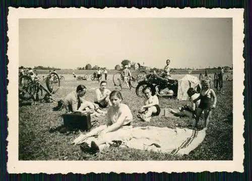 6xFoto Motorrad Kennzeichen IZ-107241 Rheinprovinz Baden am Rheinufer Damen 1939