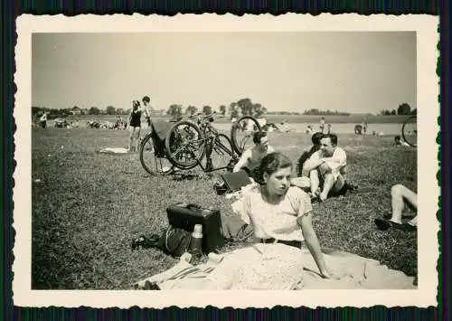 6xFoto Motorrad Kennzeichen IZ-107241 Rheinprovinz Baden am Rheinufer Damen 1939