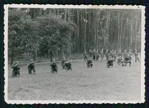 6x Foto Soldaten Wehrmacht Übung im Gelände mit Gewehr Mauser Karabiner 98k