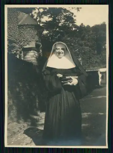 17x Foto Soldaten der Wehrmacht Vormarsch Westfront Kriegszerstörungen uvm. 1940
