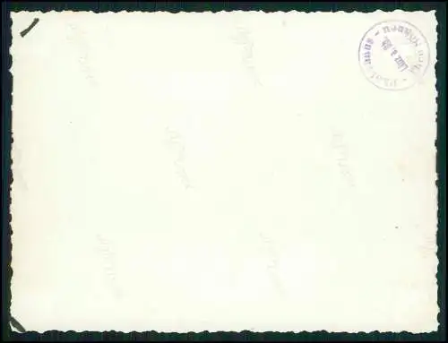 2x Foto auf Stoorms Schleppkahn Beförderung von Holzstämmen auf Fluß Rhein 1932