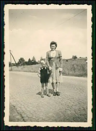 16x Foto Dorf in Hessen um 1940 Fachwerk Kirchturmspitze Personen uvm.