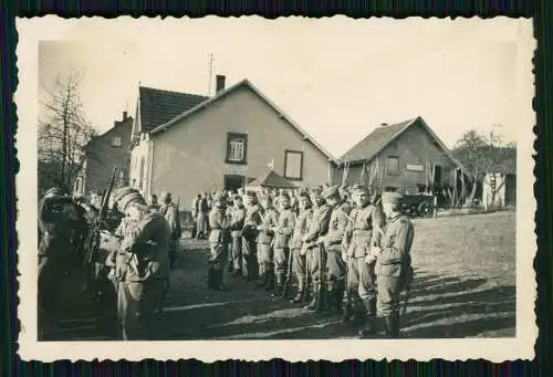 4x Foto Soldaten Deutsche Wehrmacht Gewehr Appell Karabiner 1939