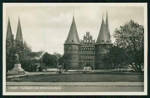 Foto AK alte Ansichtskarte Postkarte Motive Lübeck in Schleswig Holstein 1936-40