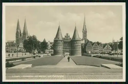 Foto AK alte Ansichtskarte Postkarte Motive Lübeck in Schleswig Holstein 1936-40