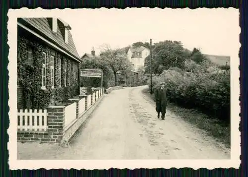 2x Foto Niederkleveez Bösdorf in Schleswig Holstein Straße am Gasthof 1943