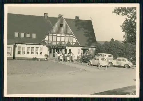 Foto Neu-Listernohl Attendorn Hotel Forsthaus Ewig VW Käfer Volkswagen
