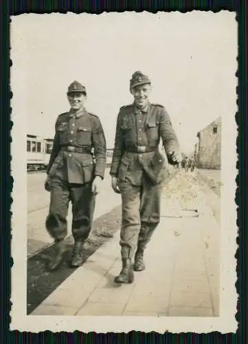 13x Foto Soldaten Wehrmacht in Uniform im Einsatz und vieles mehr 1939-42