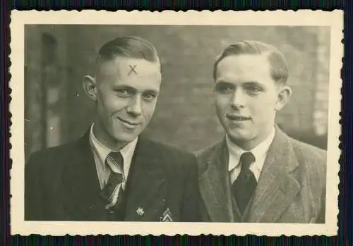 10x Foto Fußballmannschaft Betreuer Spieler Zuschauer Sportplatz in d. 1930er J.