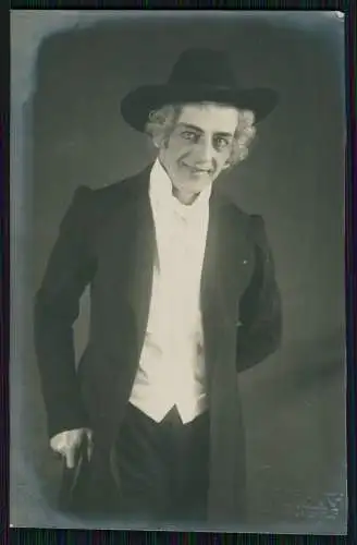 Echt-Foto AK Portrait Herr ... Theater- und Filmschauspieler Bühne ..... um 1930