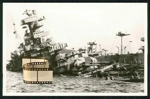 Foto AK Admiral Hipper Schwerer Kreuzer Kapitulation Selbstversenkung Kiel 1945