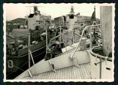 13x Foto - Küsten-Minensuchboot M 1070 Göttingen - Bundesmarine Klasse 320