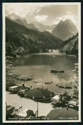 Foto AK Garmisch Partenkirchen Riessersee Zugspitzgruppe Sonnenschirme 1934 gel.