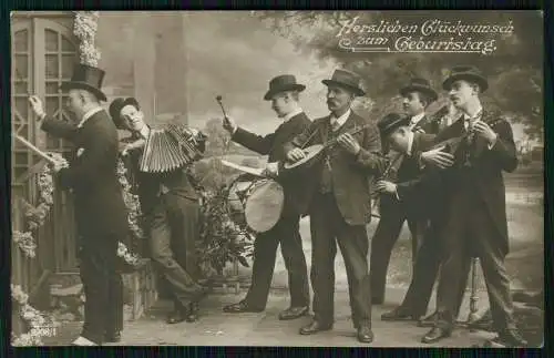 AK Glückwunsch Geburtstag Gratulanten Musikinstrumente Sänger Ständchen 1905