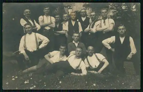 Foto AK Hellersen Lüdenscheid Kräftige junge Männer Zimmerleute ? 1925 gelaufen