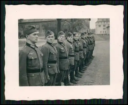 3x Foto Schloss-Kaserne in Butzbach Taunus Soldaten Vereidigung o.ä. Schloßplatz