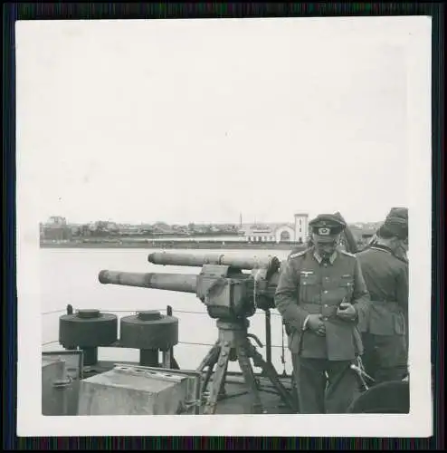 Foto Cherson Seehafen Ukraine Flak mit Deibein auf Wehrmacht Boot 1942