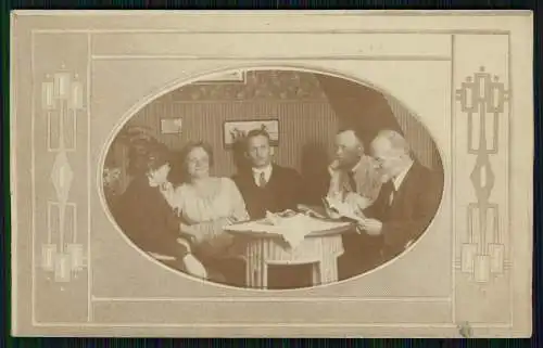 Foto AK glückliche Familie Erwachsene Kinder Essen im Ruhrgebiet 1921 gelaufen